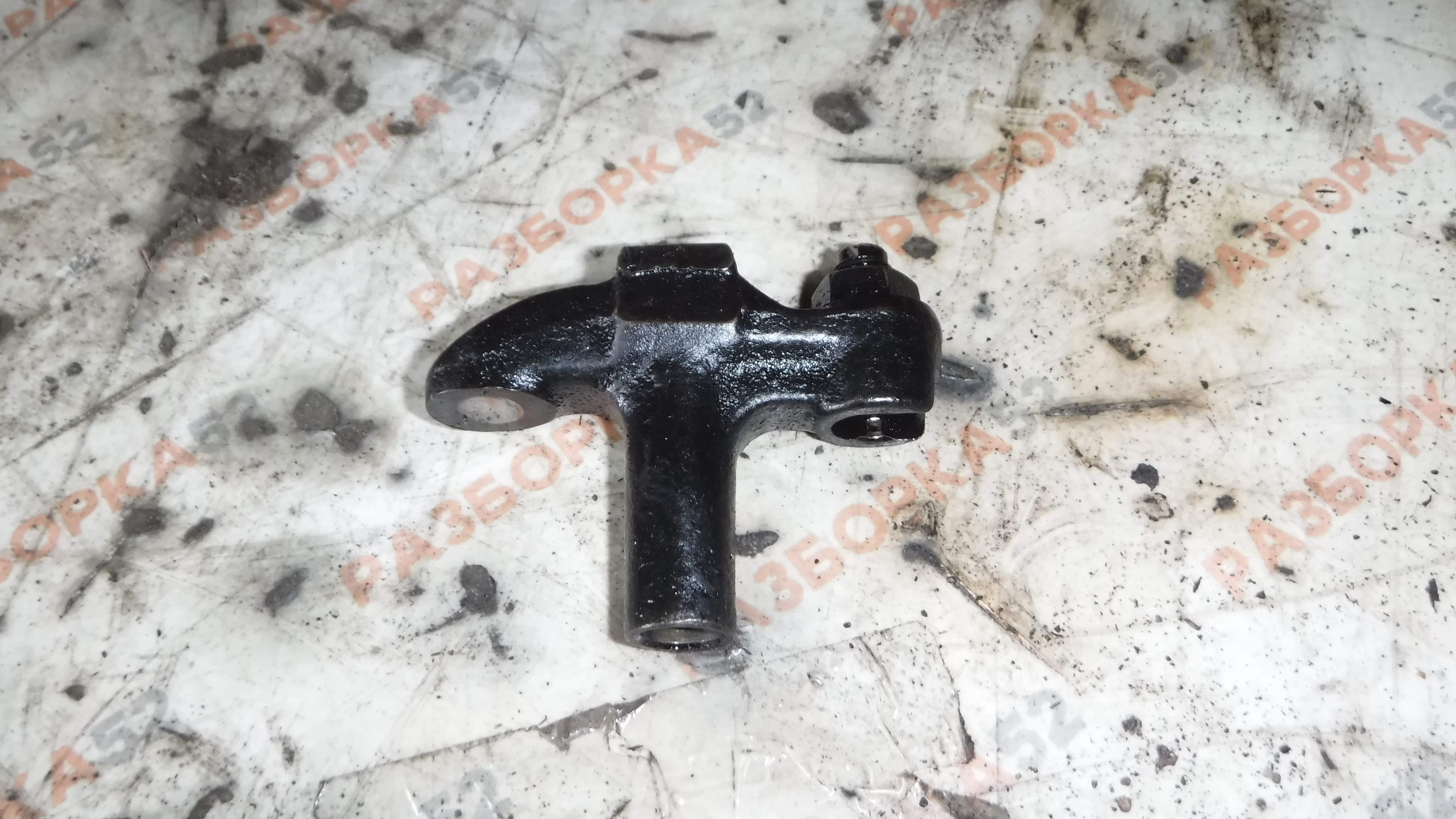 Мост клапана Толкатель клапана Рено Магнум Renault Magnum 430 1998 1547920